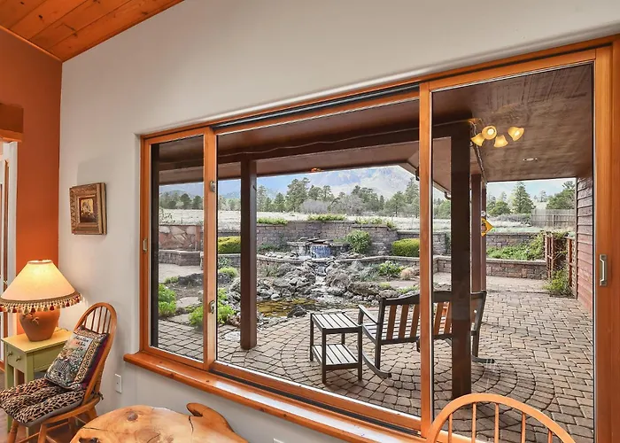 Bunnyland Panoramic Mt. Views Fantastic Backyard Patio Scenic Location In *
