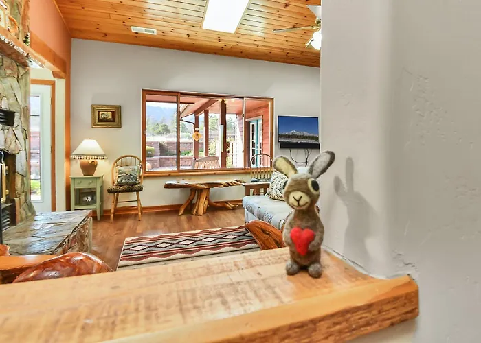 Holiday home Bunnyland Panoramic Mt. Views Fantastic Backyard Patio Scenic Location In